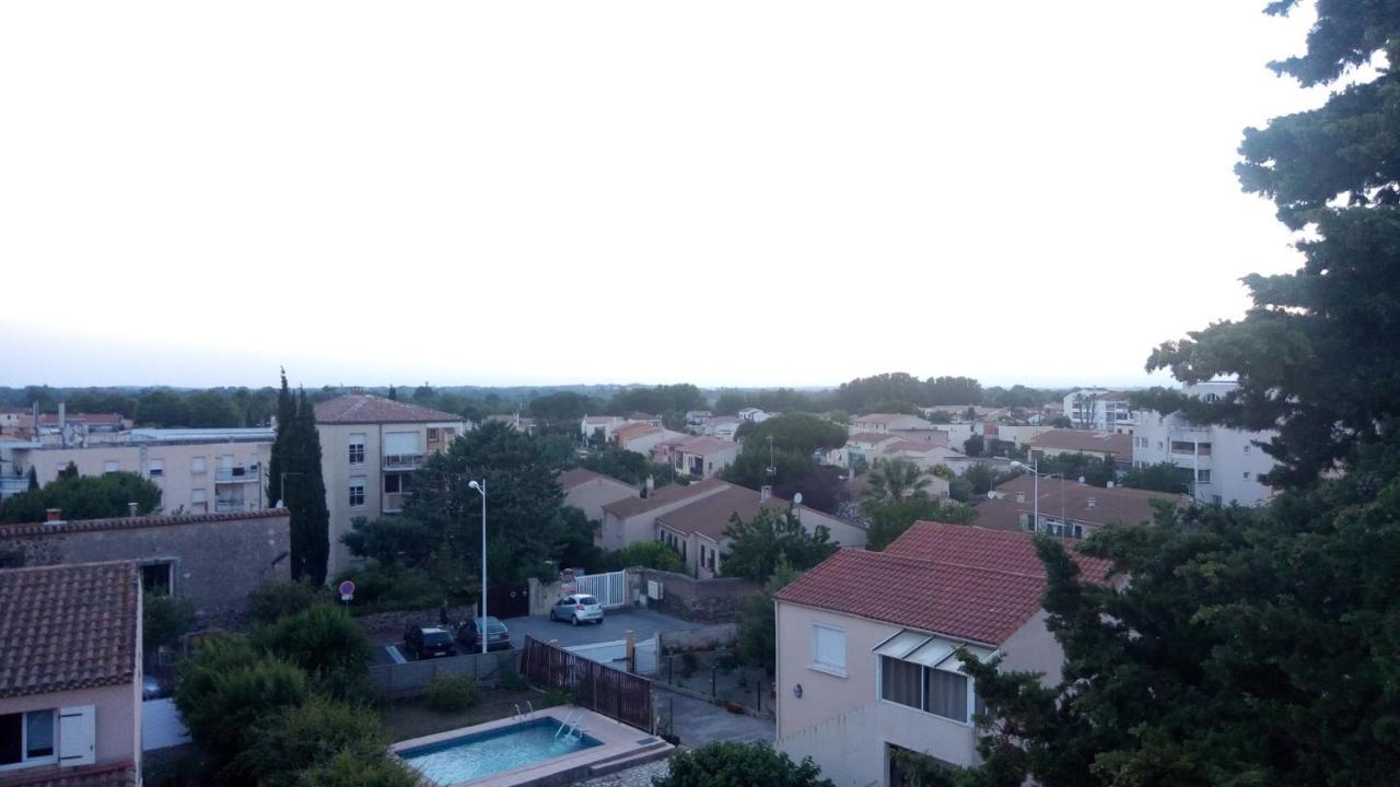Appartement 5 Pieces Agde Exterior photo